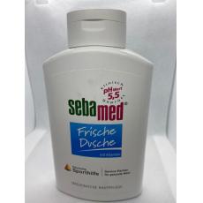 德國施巴 sebamed 運動沐浴乳~活力麝香 400ml ( 游泳 後使用超好)(非台灣施巴公司貨)