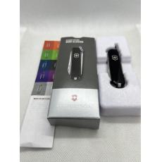 Victorinox 黑色 維氏 基本款7用瑞士刀 原廠盒裝0.6223.3G