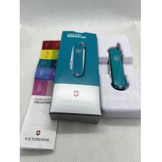 Victorinox 湖水綠 維氏 基本款7用瑞士刀 原廠盒裝 0.6223.23G